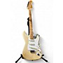 Vintage 1957 Fender STRATOCASTER Blonde Solid Body Electric Guitar Blonde
