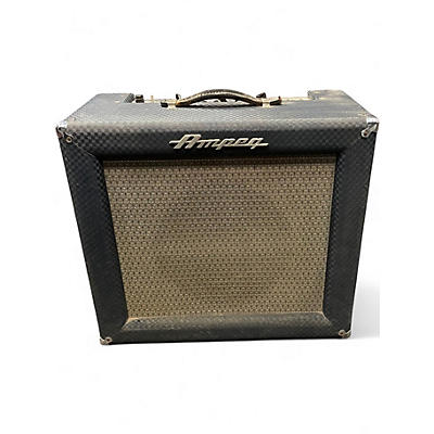 Vintage 1960s Ampeg Reverbrocket Tube Guitar Combo Amp