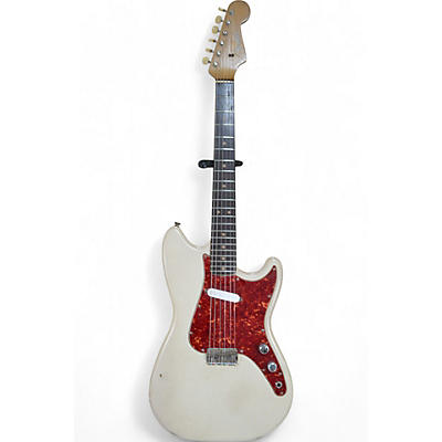 Fender Vintage 1963 Fender 1963 MUSIC MASTER Antique White Solid Body Electric Guitar