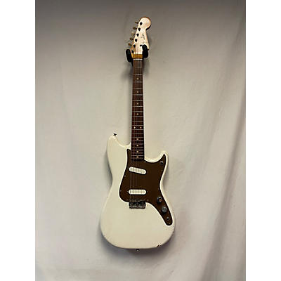 Vintage 1963 Fender Duo Sonic Olympic White Solid Body Electric Guitar