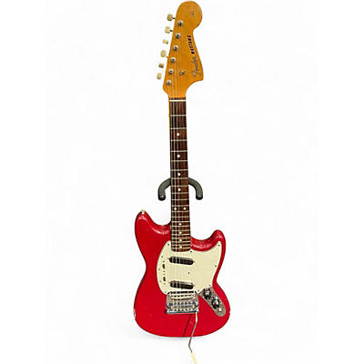 Vintage 1966 Fender 1966 MUSTANG Dakota Red Solid Body Electric Guitar