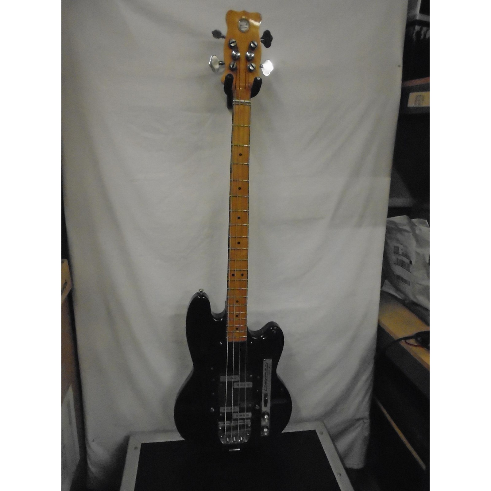 Vintage 1970s Hayman 4040 Black Electric Bass Guitar Black Musician's Friend