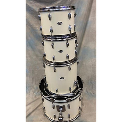 Vintage 1970s Slingerland 4 piece ROCK OUTFIT KIT Antique White Drum Kit