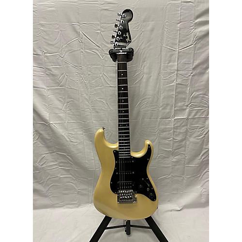 Fender Vintage 1980s Fender Contemporary Stratocaster MIJ Black And Gold Solid Body Electric Guitar Black and Gold