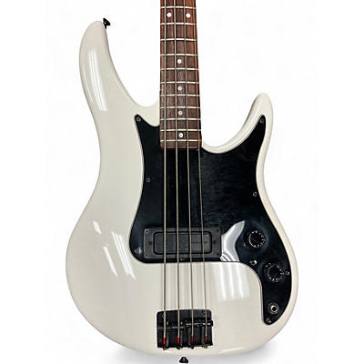 Vintage 1980s Peavey Patriot white Electric Bass Guitar