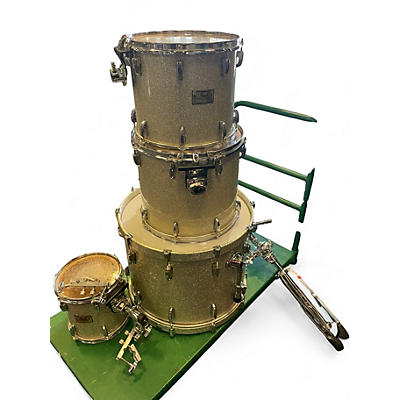 Vintage 1990s Pearl 5 Piece Masters Custom 5piece drum kit Silver Sparkle Drum Kit