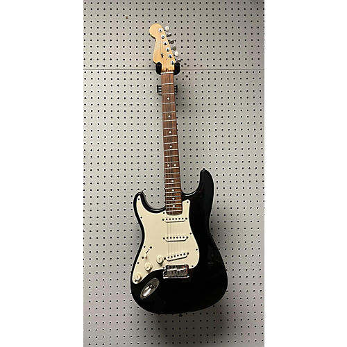 Fender Vintage 1991 Fender American Standard Stratocaster Black Solid Body Electric Guitar Black