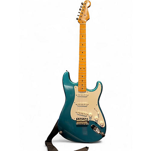 Vintage 1993 Fender Vintage '57 Stratocaster Ocean Turquoise Solid Body Electric Guitar Ocean Turquoise