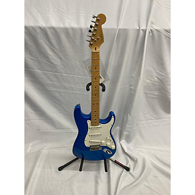 Fender Vintage 1994 Fender American Standard Stratocaster Electric Blue Solid Body Electric Guitar