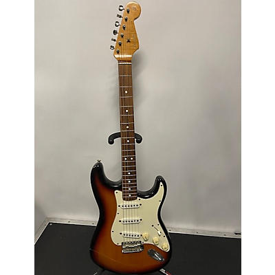 Fender Vintage 1995 Fender AVRI Stratocaster Tobacco Burst Solid Body Electric Guitar