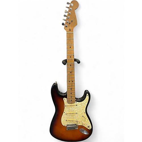 Vintage 1996 Fender 1996 Stratoaster 2 Tone Sunburst Solid Body Electric Guitar 2 Tone Sunburst