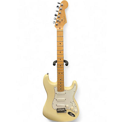 Vintage 1999 Fender American Standard Stratocaster Vintage White Solid Body Electric Guitar