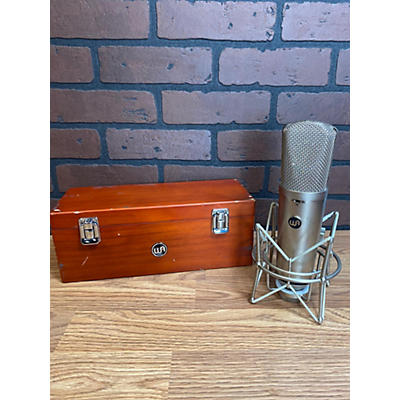 Warm Audio WA-87 R2 Condenser Microphone