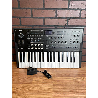 KORG WAVESTATE Synthesizer