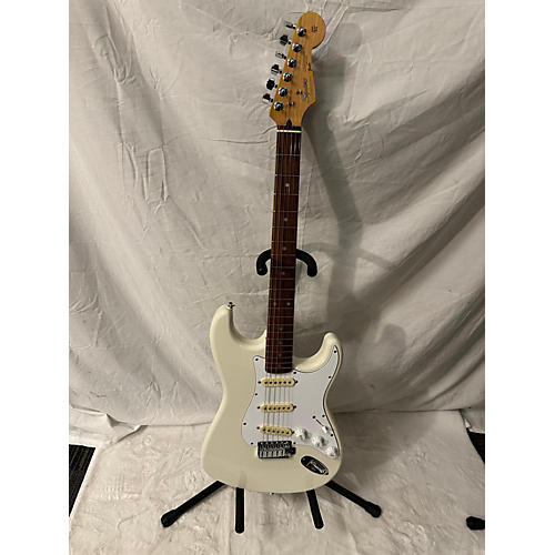 Squier WAYNES WORLD 1 EXCALIBUR STRATOCASTER Solid Body Electric Guitar Olympic White