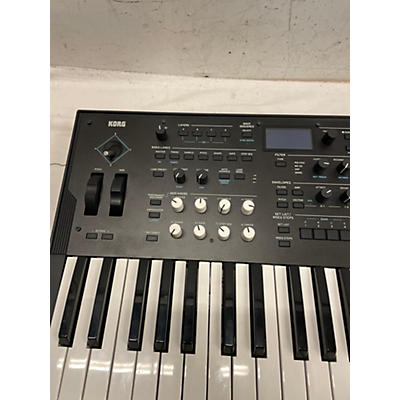 KORG Wavestate Synthesizer