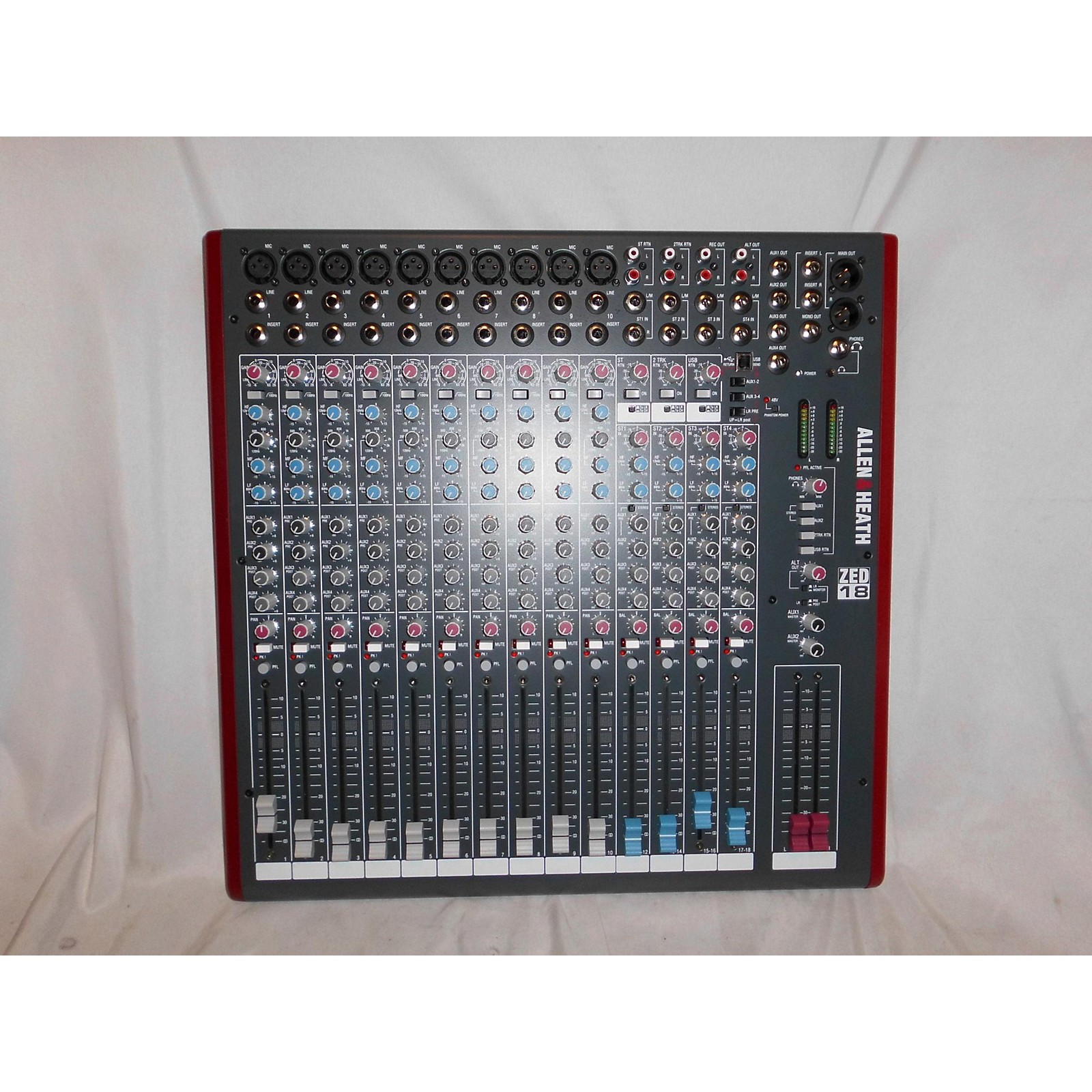 Used Allen & Heath ZED18 Powered Mixer Musician