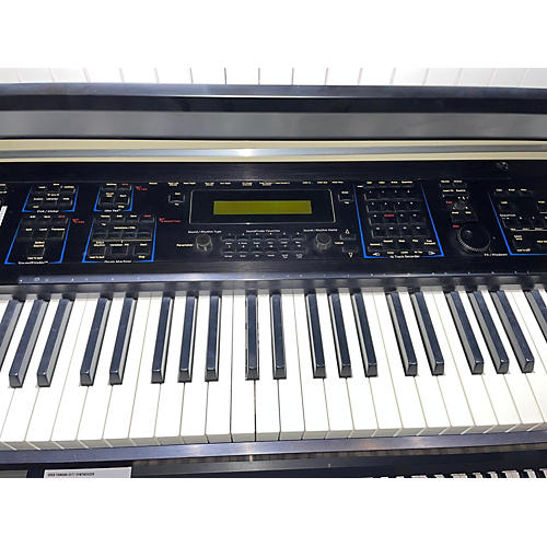 Ensoniq ZR-76 Keyboard Workstation